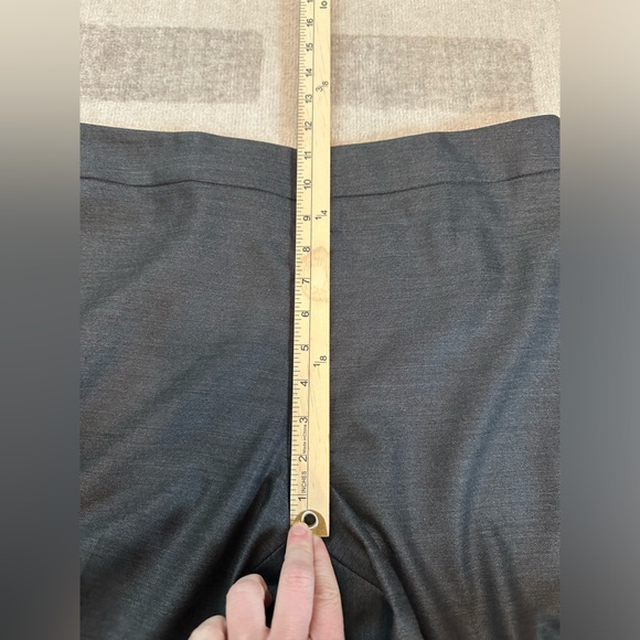 St. John Women’s Wool Silk Blend Emma Trousers Charcoal Gray (Size 12) - Picture 7 of 8